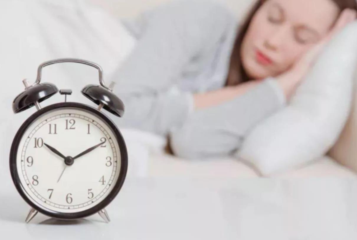 早睡可以解决80%以上的问题